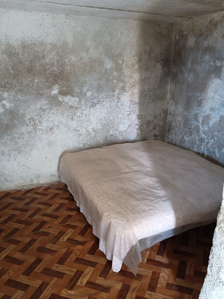 Casa indipendente nel centro storico (via Chiesa, 12)