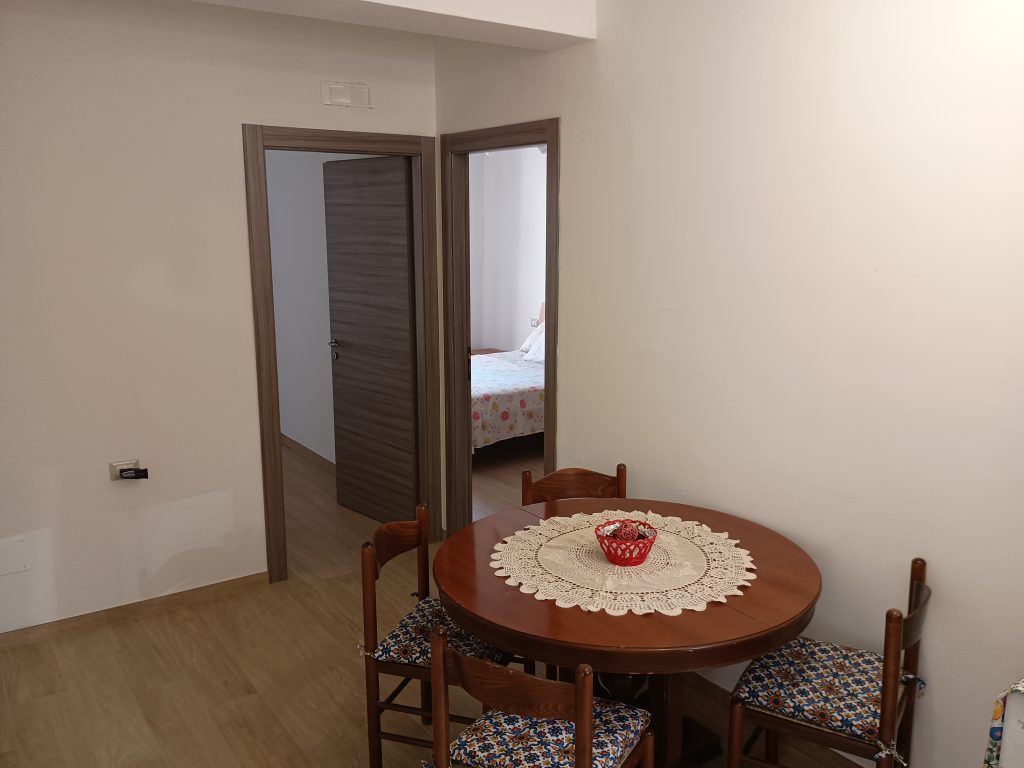 Detached house in the urban centre (piazza Indipendenza, 18)