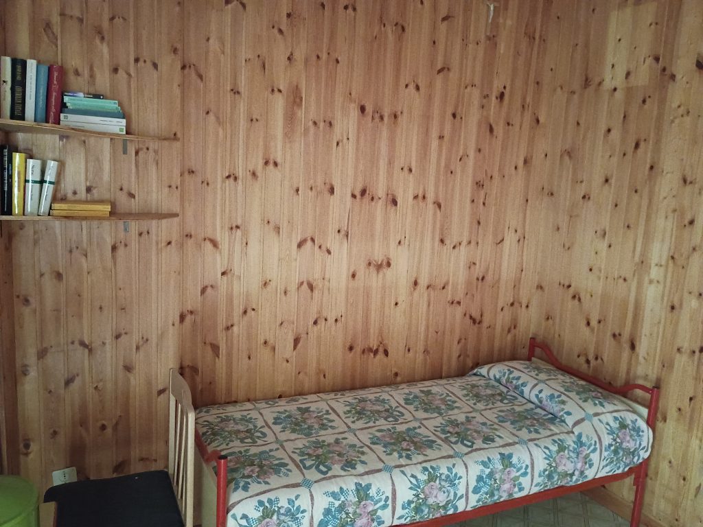 Casa indipendente con garage nel centro urbano (via Plauto, 10)