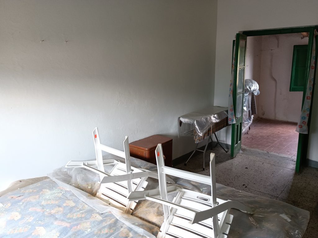 Casa indipendente con terreno e garage (c.da Mirricchio, 3-4)