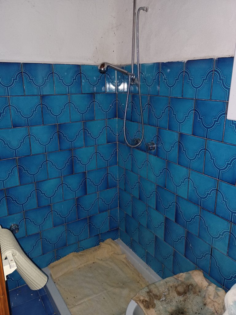 Casa indipendente con terreno e garage (c.da Mirricchio, 3-4)