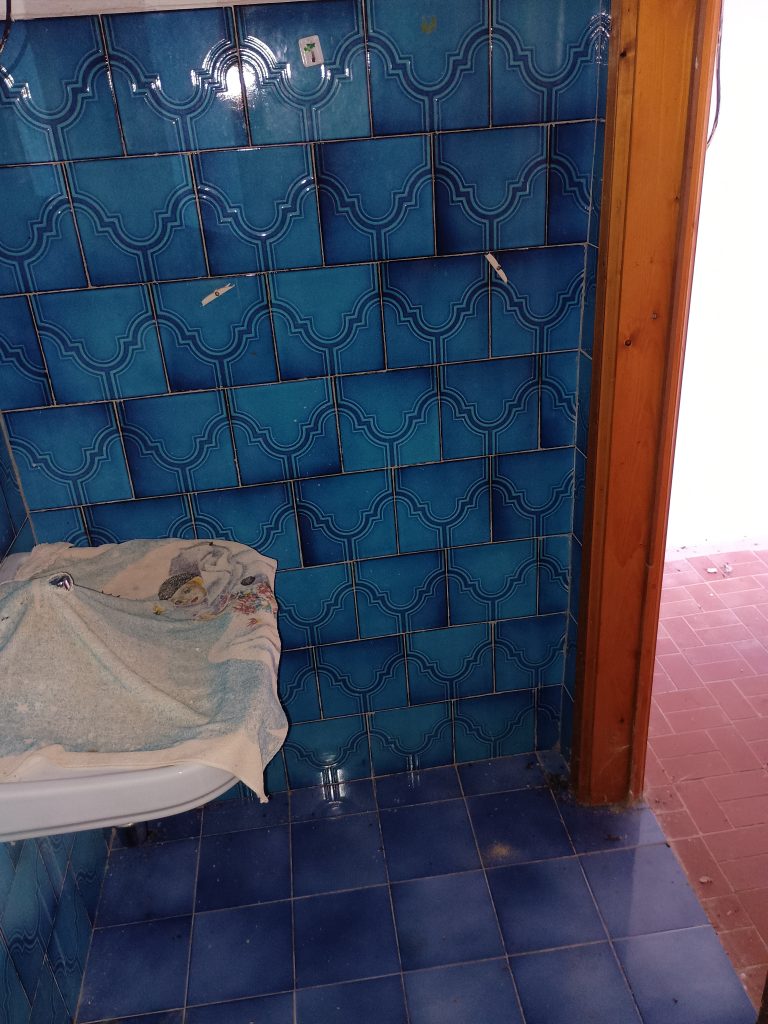 Casa indipendente con terreno e garage (c.da Mirricchio, 3-4)