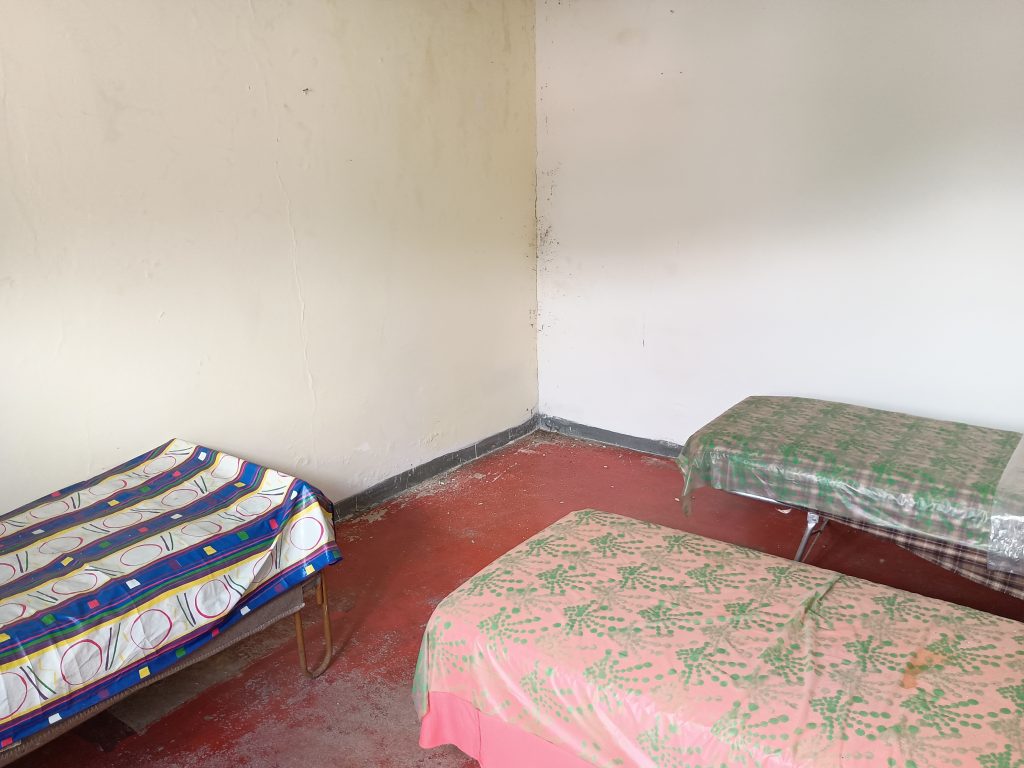 Casa indipendente con terreno e garage (c.da Mirricchio, 3-4)