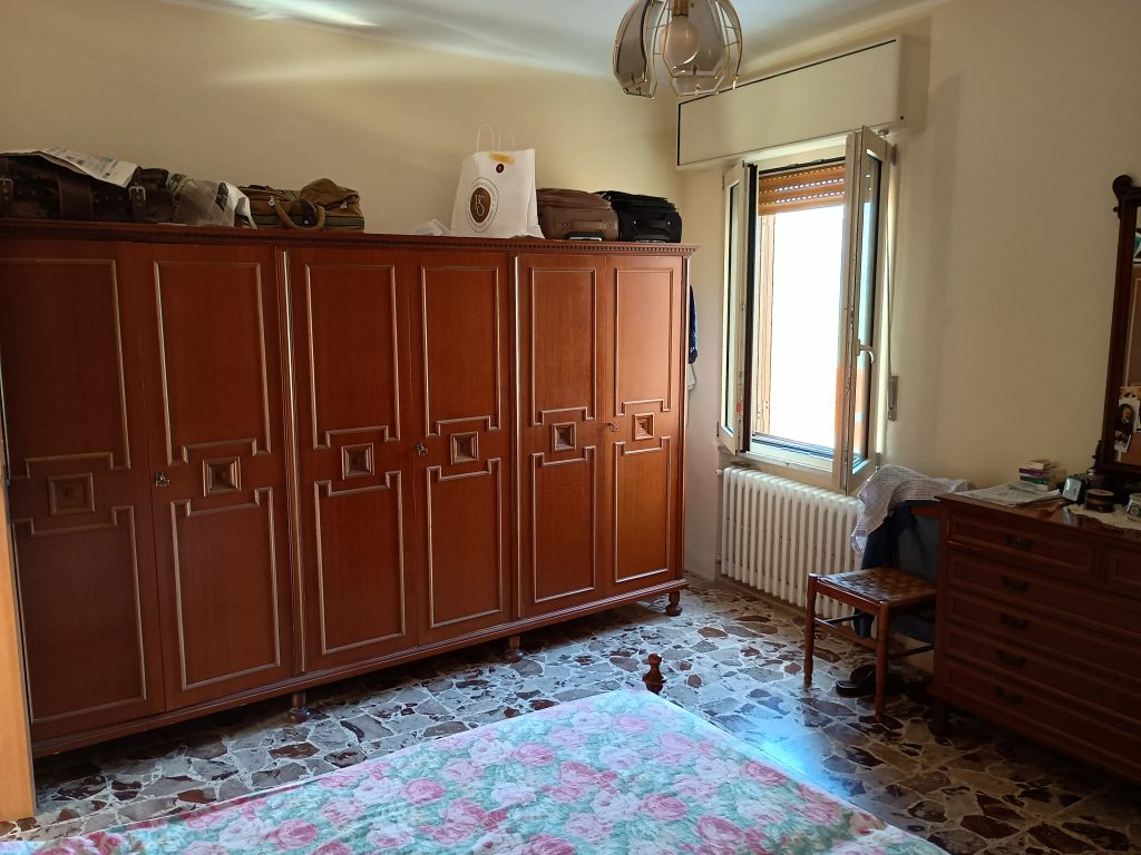 Casa indipendente nel centro urbano (c.so Vittorio Emanuele II°, 44)