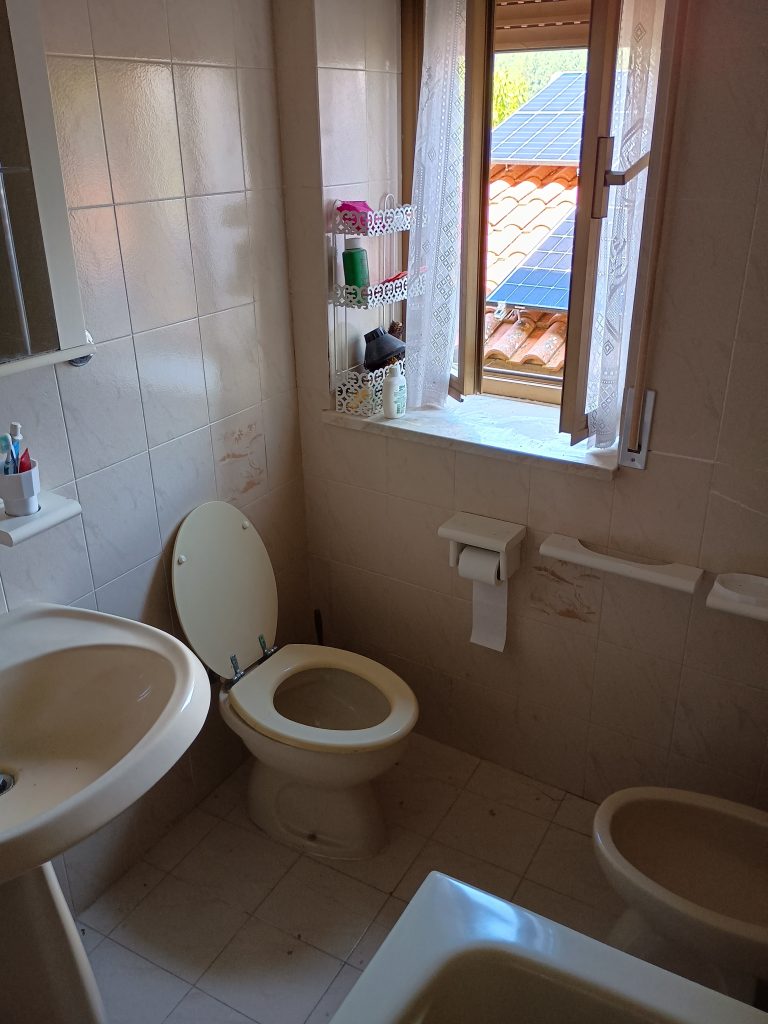 Casa indipendente nel centro storico (via Prati, 3)