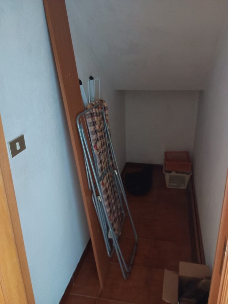Casa indipendente nel centro urbano (via Zanardelli, 15)