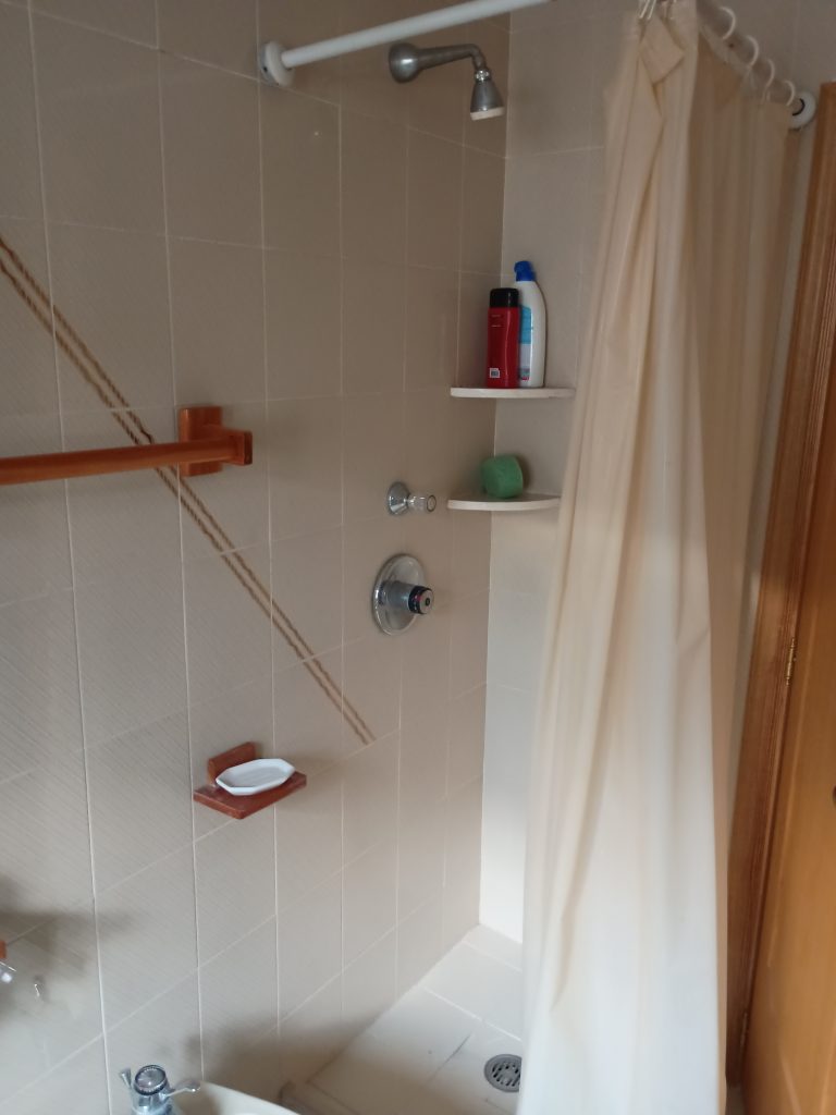 Casa indipendente nel centro urbano (via Zanardelli, 15)
