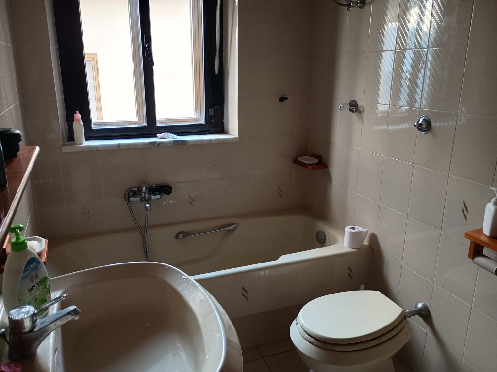 Casa indipendente nel centro urbano (via Zanardelli, 15)