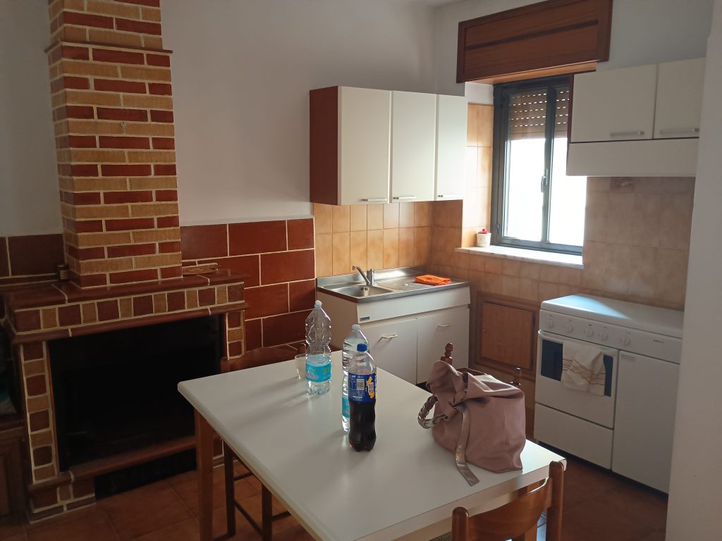 Casa indipendente nel centro urbano (via Zanardelli, 15)