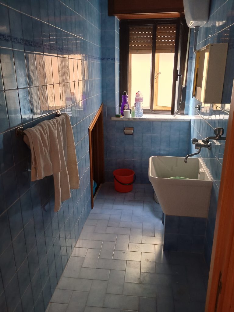 Casa indipendente nel centro urbano (via Zanardelli, 15)
