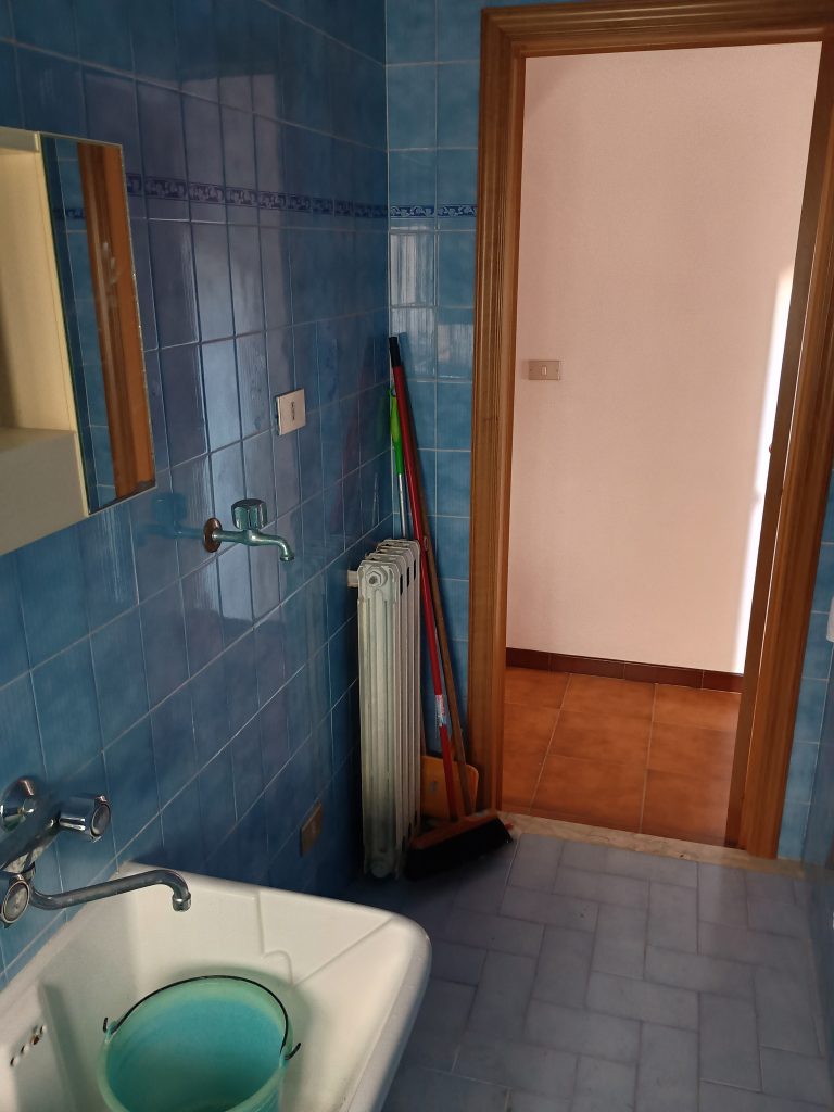 Casa indipendente nel centro urbano (via Zanardelli, 15)