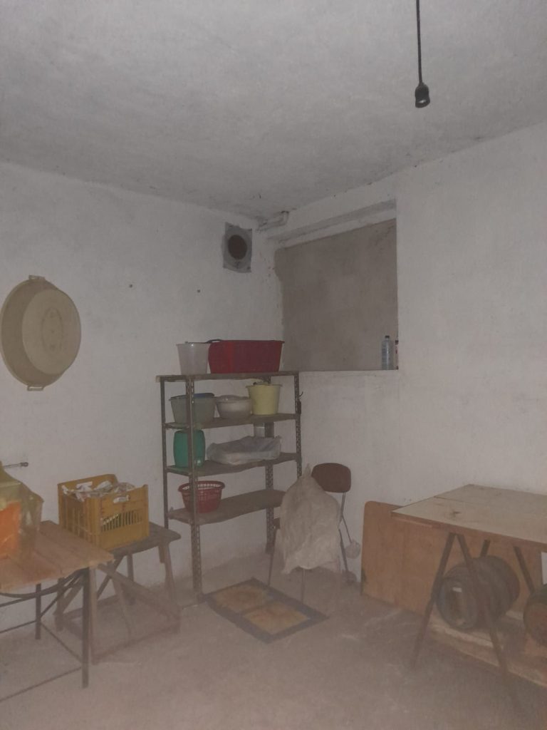 Casa indipendente con garage nel centro urbano (via Roma, 73)