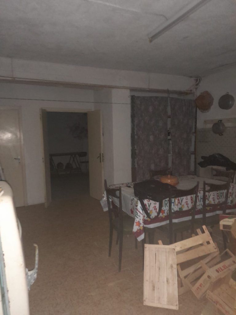 Casa indipendente con garage nel centro urbano (via Roma, 73)