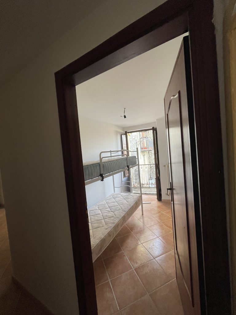 Casa indipendente nel centro storico (via Giotto, 12)