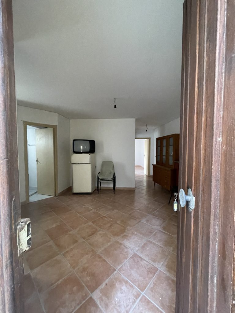 Casa indipendente nel centro storico (via Giotto, 12)