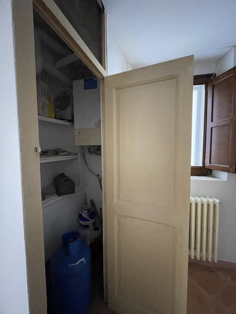 Casa indipendente nel centro storico (via Giotto, 12)