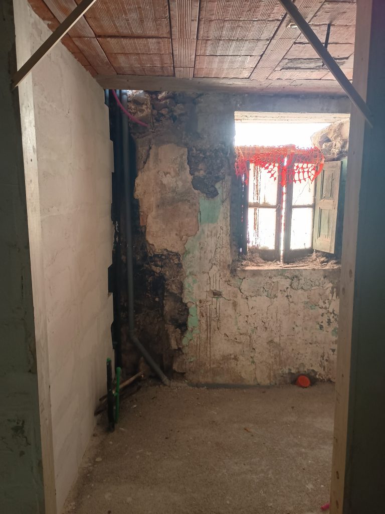 Detached house in the historic center (via Calatafimi, 1)
