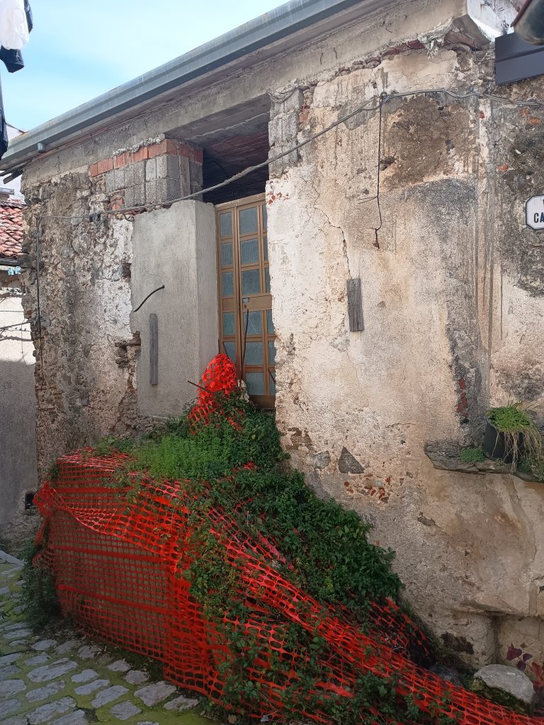 Detached house in the historic center (via Calatafimi, 1)