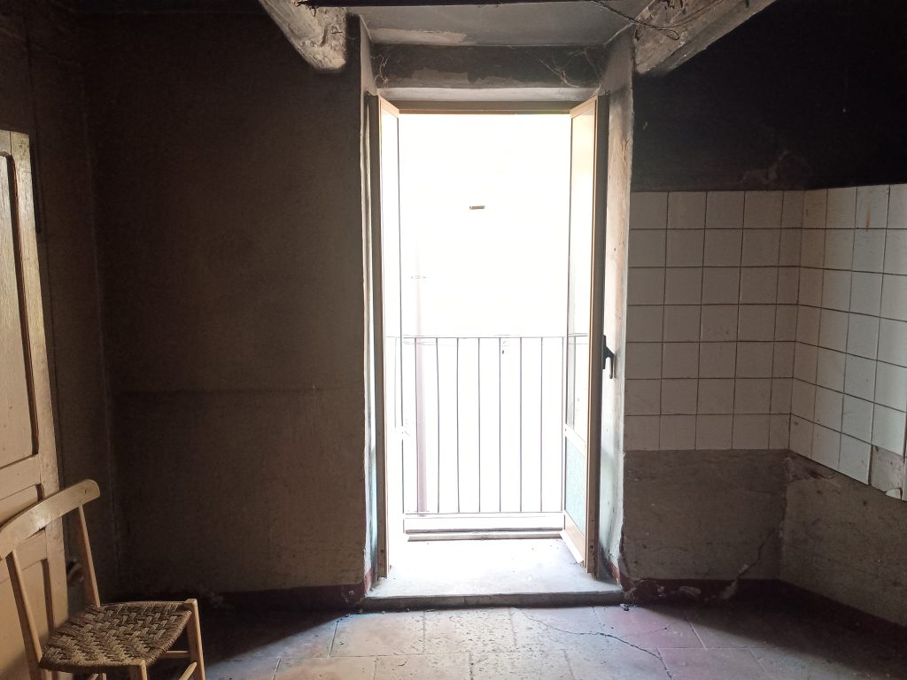 Casa indipendente nel centro storico (via Magenta, 2)