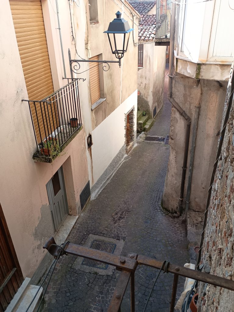 Casa indipendente nel centro storico (via Magenta, 2)
