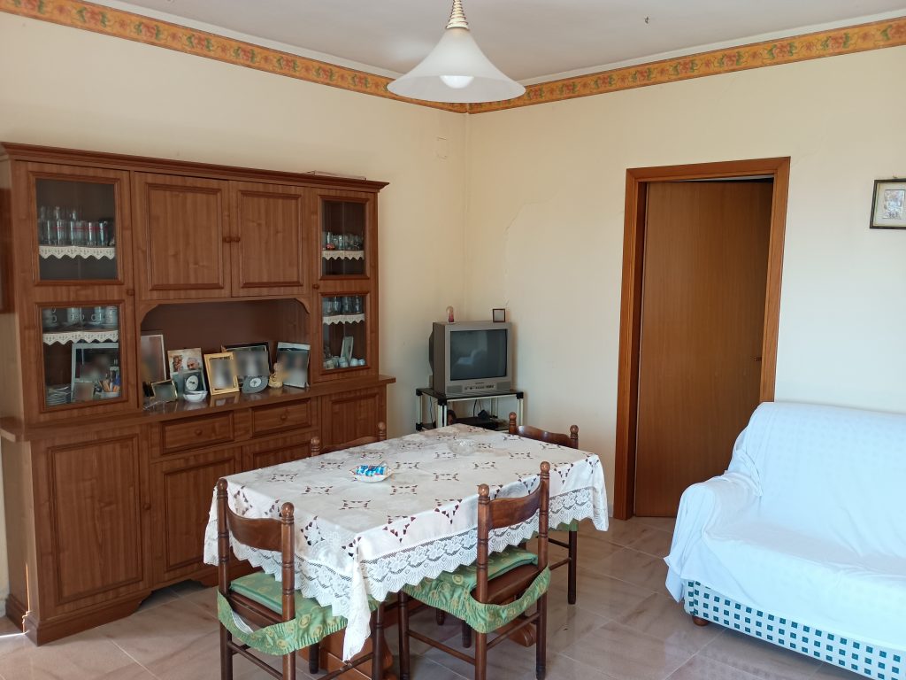 Detached house with land (c.da Piè d’Alpi, 14)