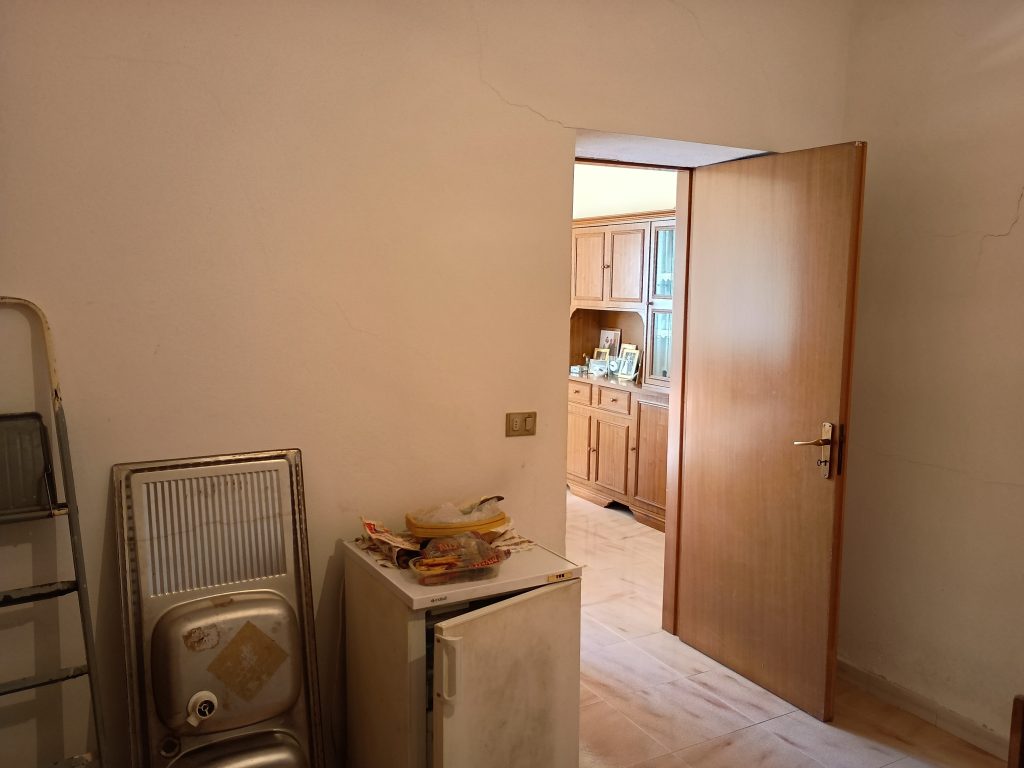Detached house with land (c.da Piè d’Alpi, 14)