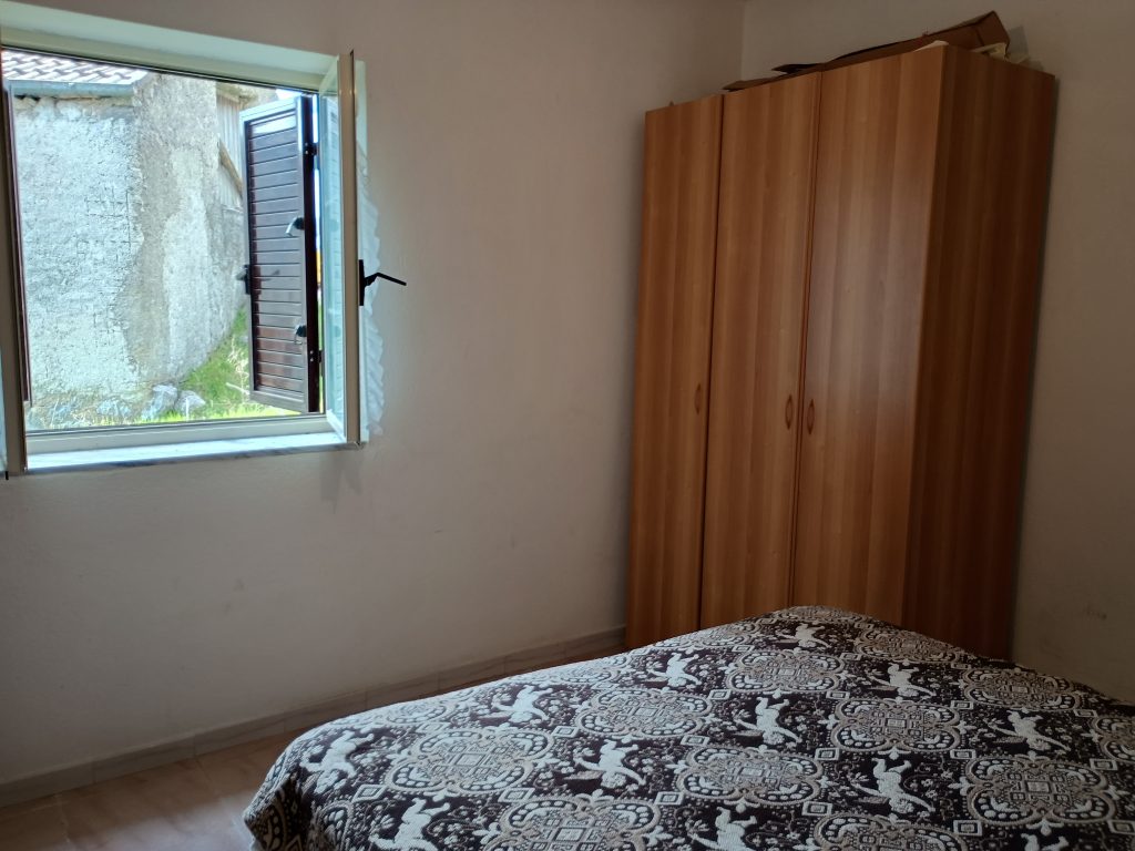 Detached house with land (c.da Piè d’Alpi, 14)