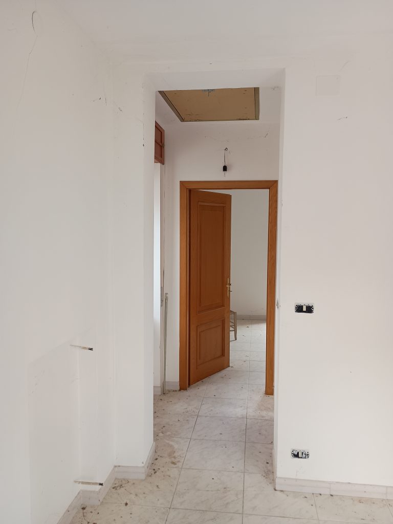 Casa indipendente in c.da Calda (via Pizzo Falcone, 10)