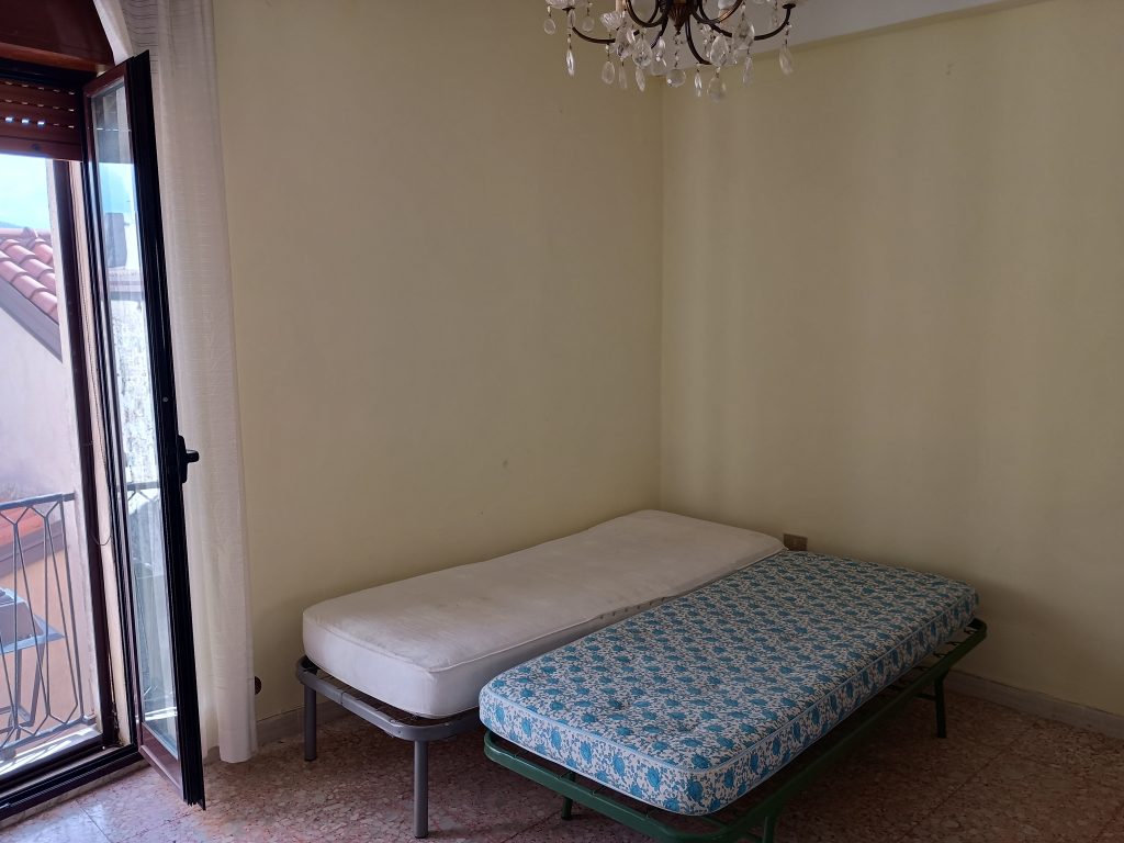 Detached house in the historic center (largo della Libertà, 8)