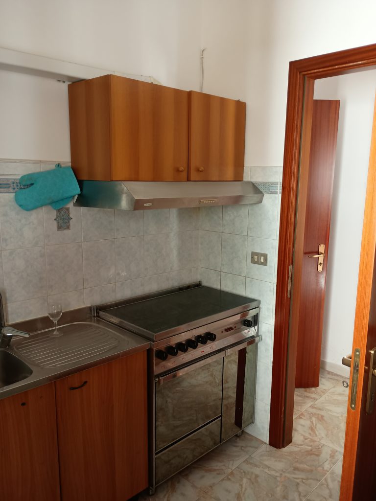 Detached house in the historic center (largo della Libertà, 8)