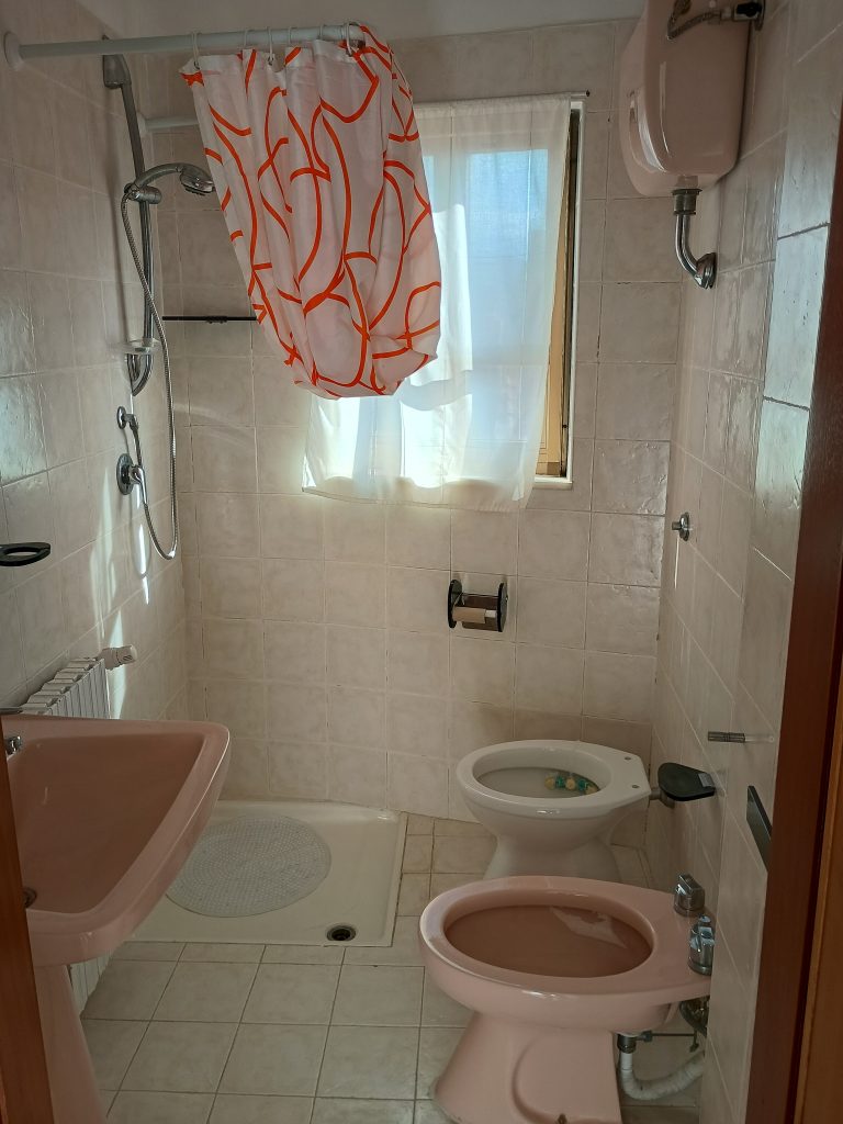 Detached house in the historic center (largo della Libertà, 8)