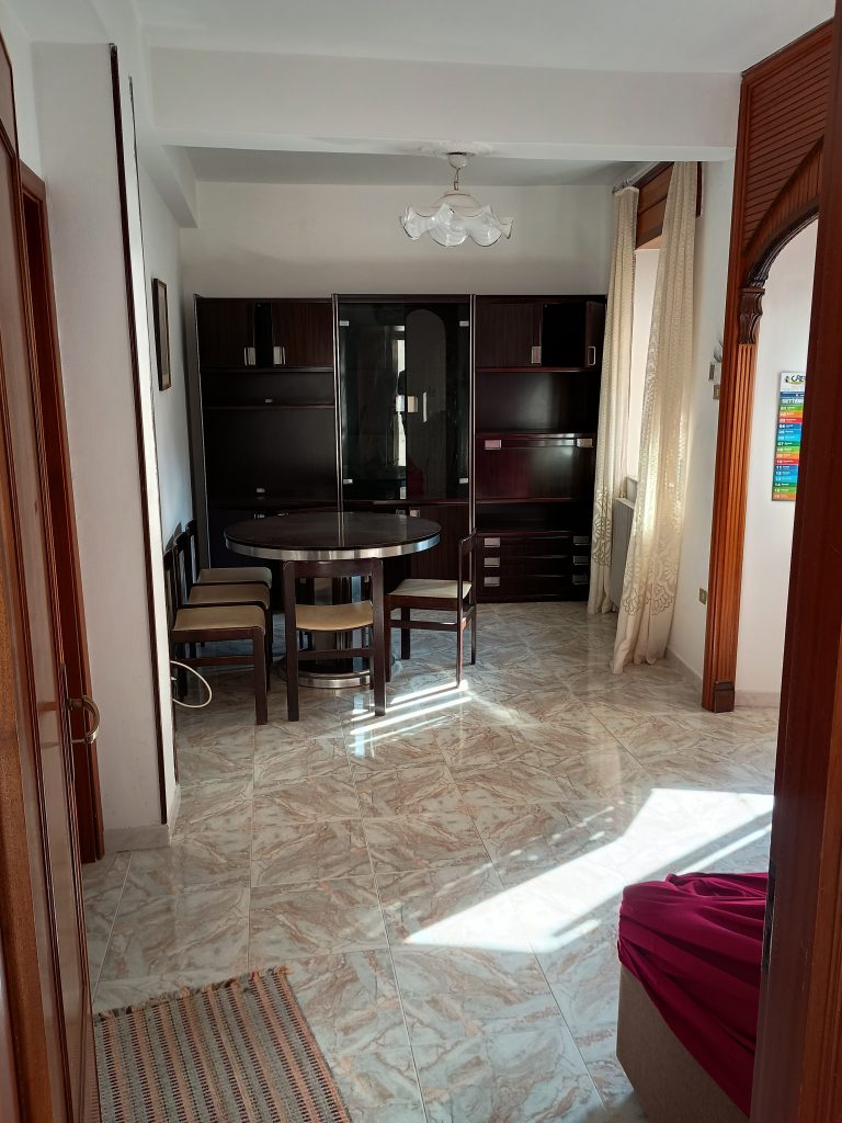 Detached house in the historic center (largo della Libertà, 8)