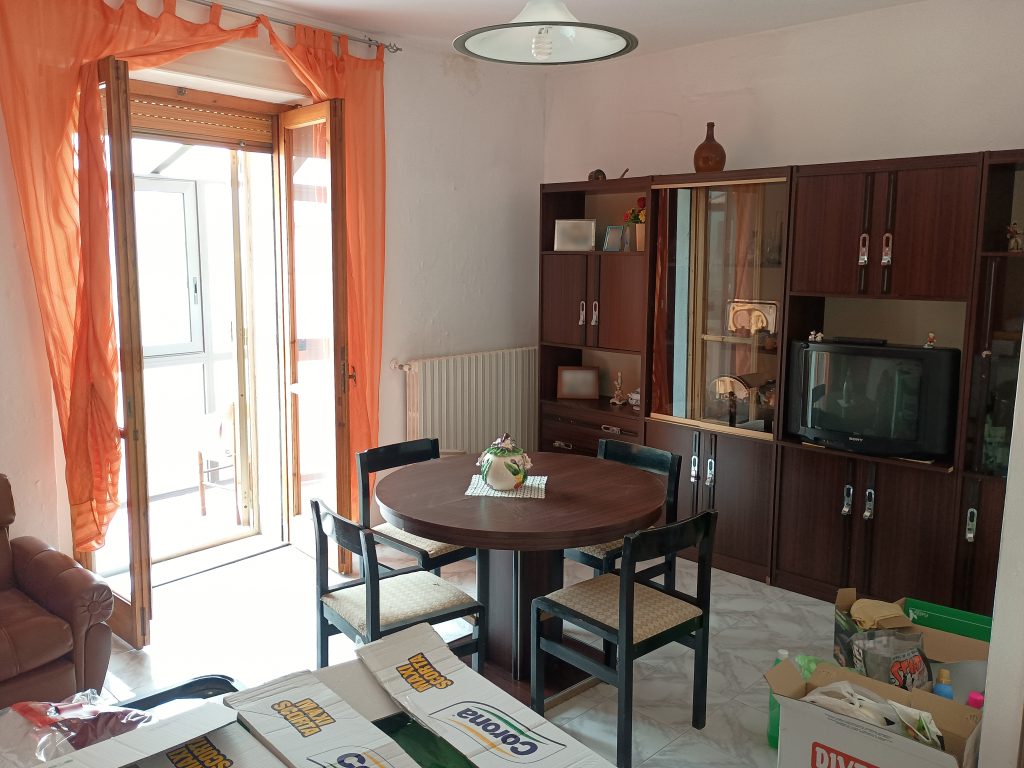 Casa indipendente nel centro urbano (via Boiardo, 9-11)