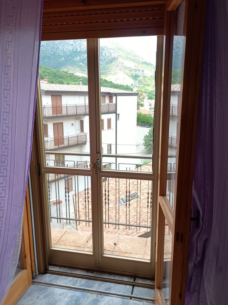 Casa indipendente nel centro urbano (via Boiardo, 9-11)