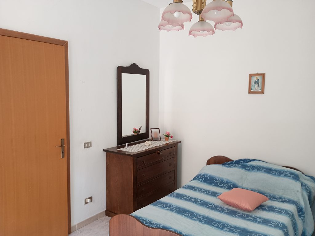 Casa indipendente nel centro urbano (via Boiardo, 9-11)