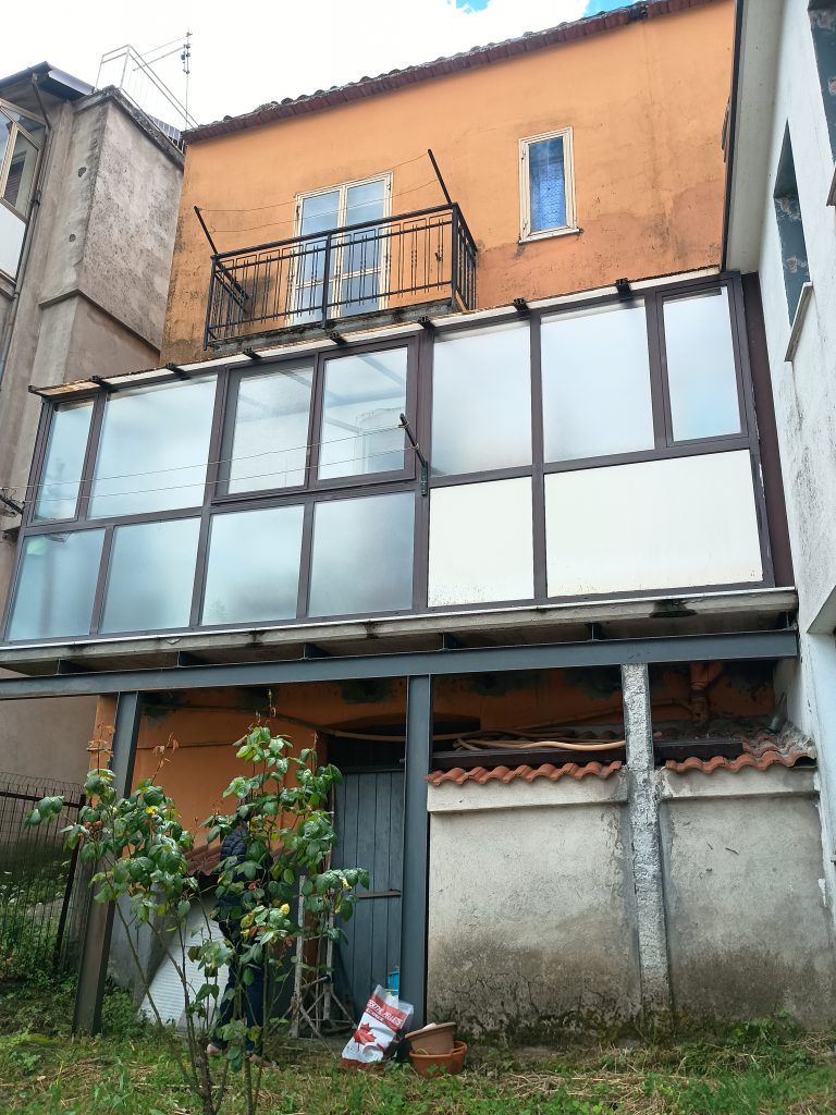 Casa indipendente nel centro urbano (via Boiardo, 9-11)