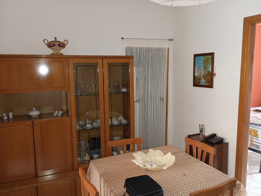 Casa indipendente nel centro urbano (via Boiardo, 9-11)