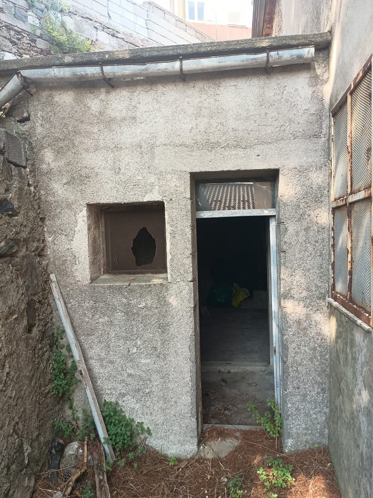 Detached house in the urban centre (via Flacco, 9/A)