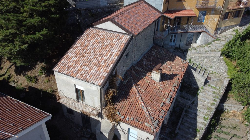 Detached house in the urban centre (via Flacco, 9/A)