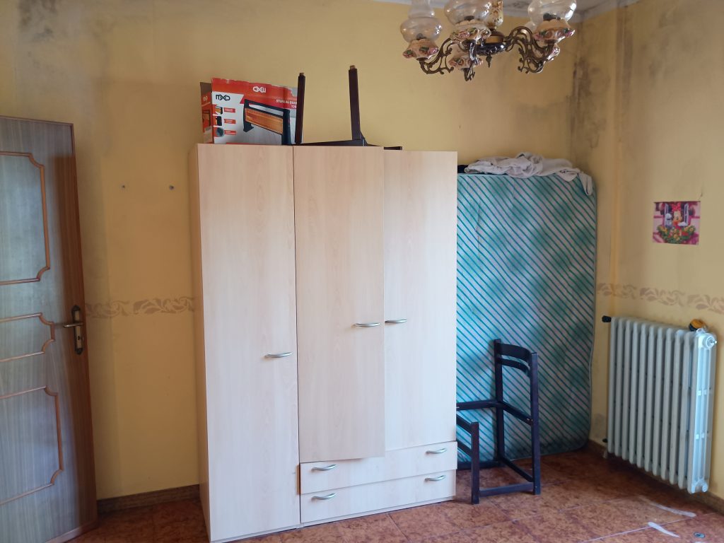 Villa with garage and garden in the thermal area (via Monte Pollino, 27)