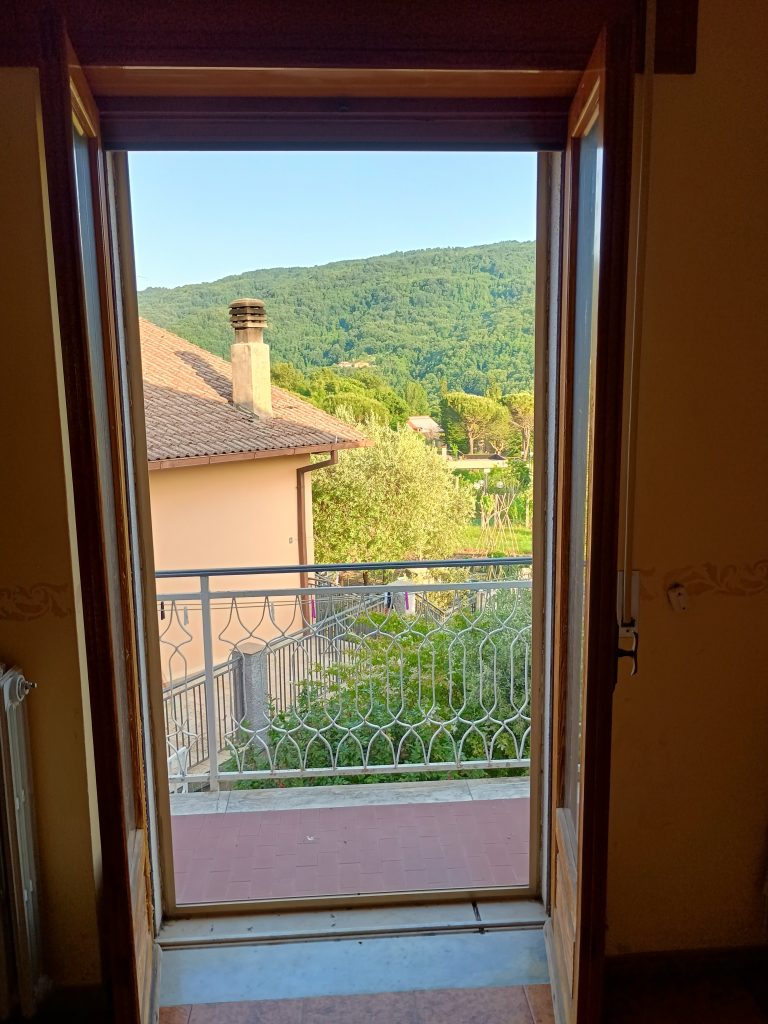 Villa with garage and garden in the thermal area (via Monte Pollino, 27)