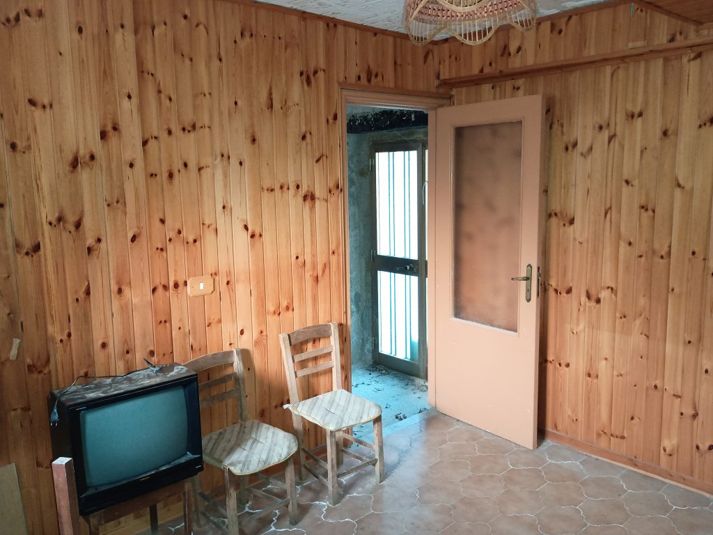 Villa with garage and garden in the thermal area (via Monte Pollino, 27)