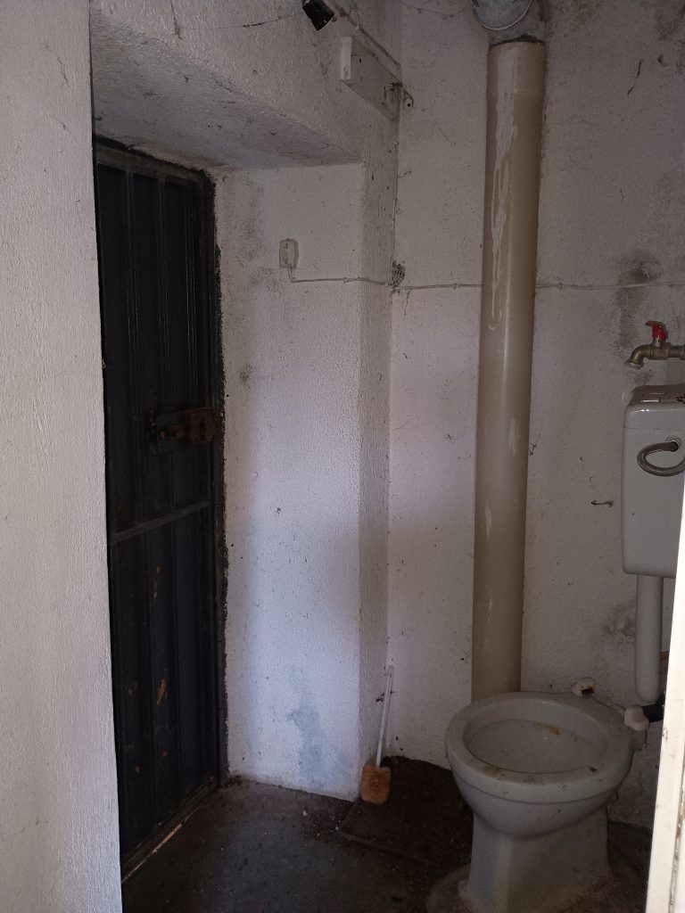 Villa with garage and garden in the thermal area (via Monte Pollino, 27)