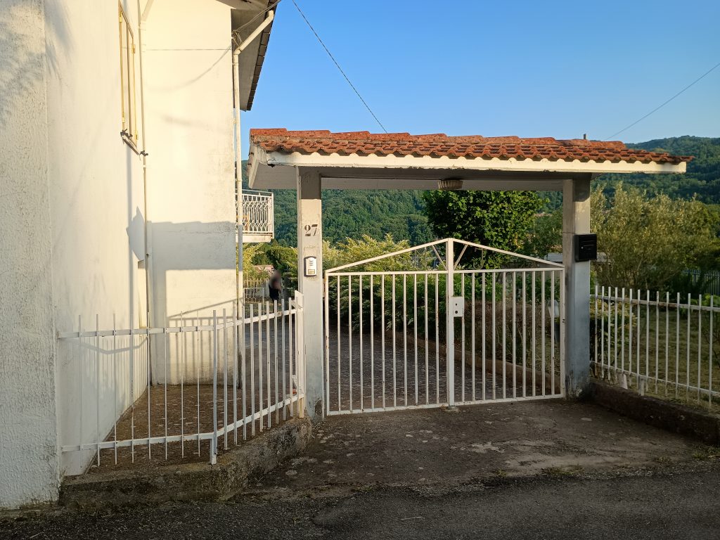 Villa with garage and garden in the thermal area (via Monte Pollino, 27)
