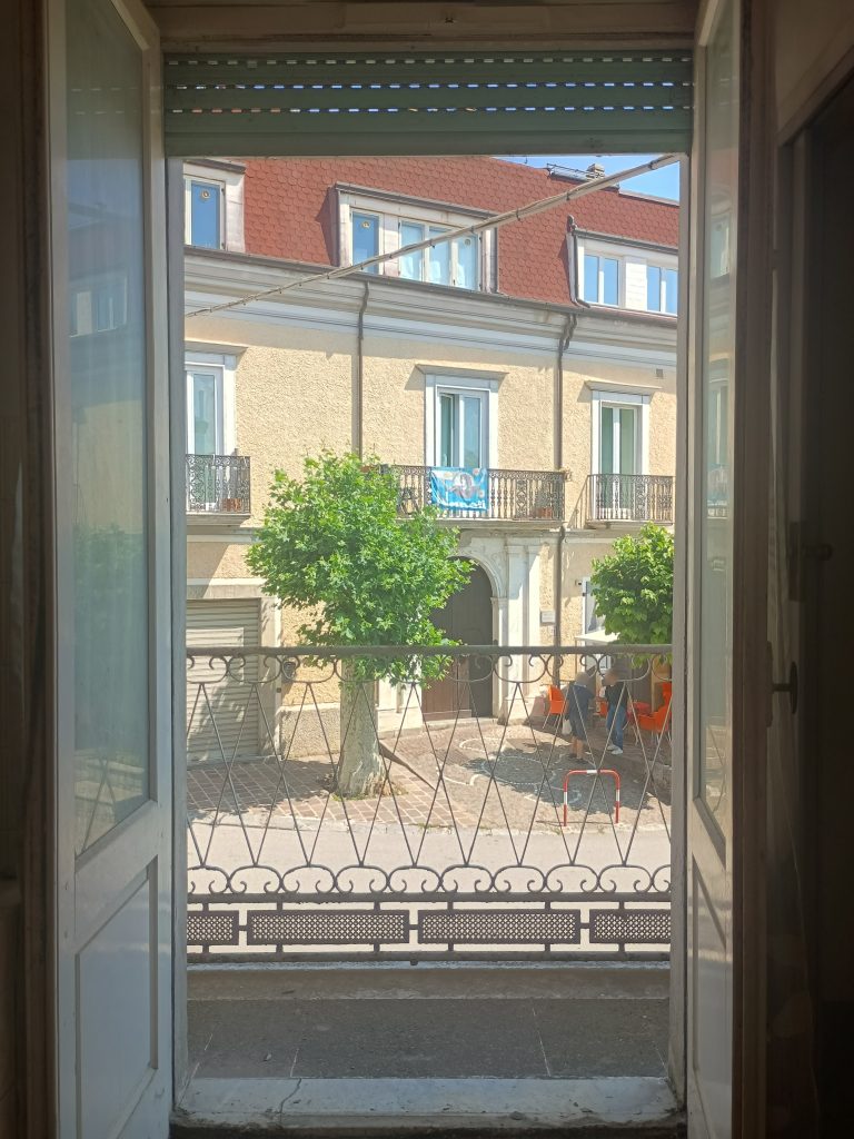 Detached house with garage in the urban centre (piazza Umberto I°, 16)
