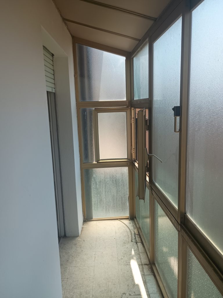 Detached house with garage in the urban centre (piazza Umberto I°, 16)