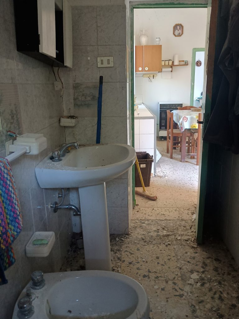Detached house with land in the thermal area (via Santa Croce, 6)