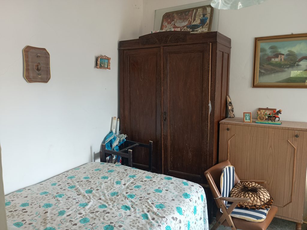 Detached house with land in the thermal area (via Santa Croce, 6)