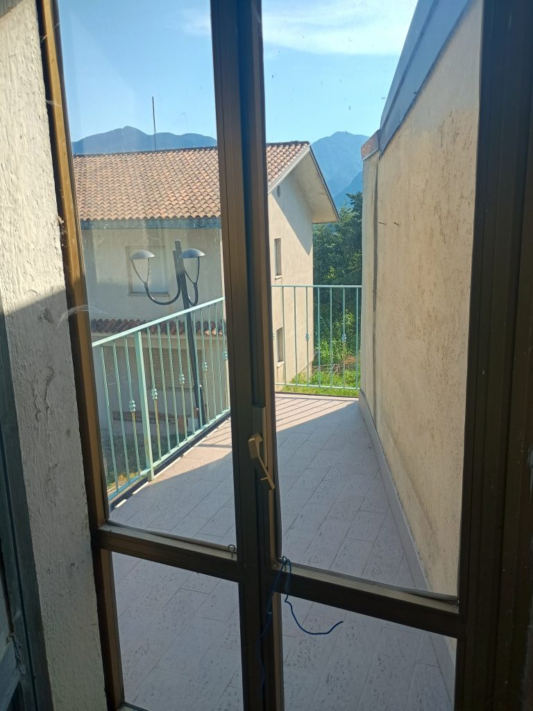 Detached house with land in the thermal area (via Santa Croce, 6)