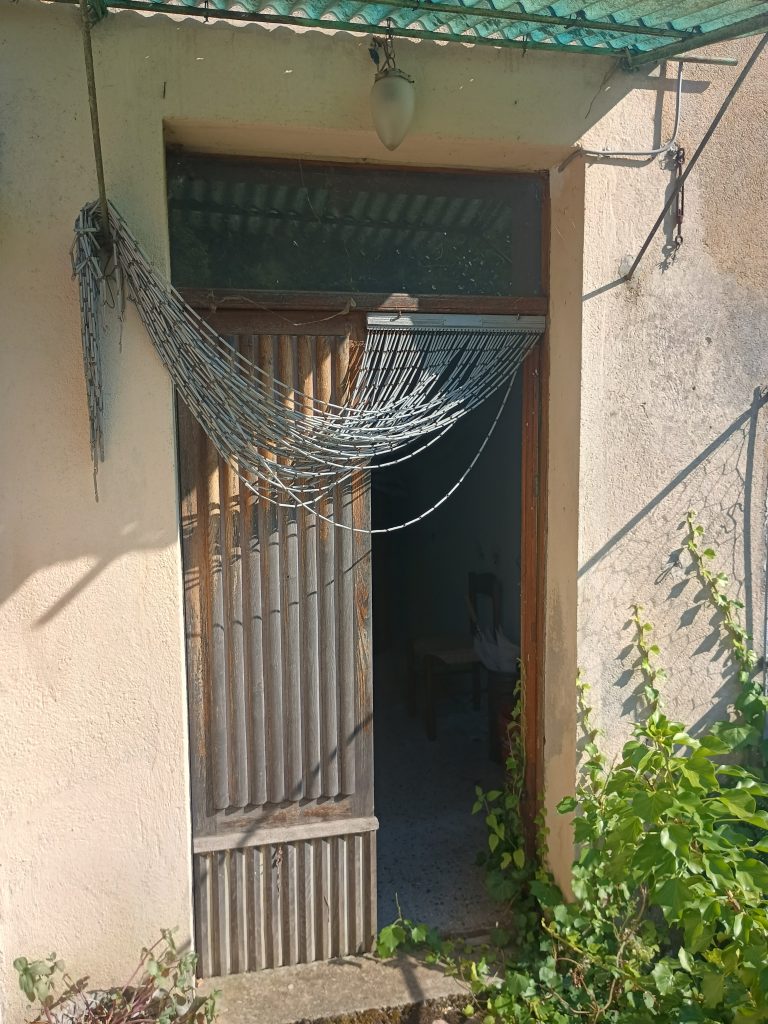 Detached house with land in the thermal area (via Santa Croce, 6)